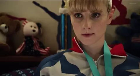 Melissa Rauch Sexy - The Bronze - Masturbation scene