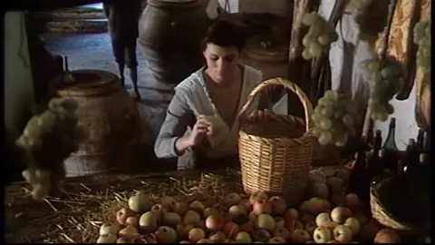 Serena Grandi - Tranquile donne di campagna (1980)