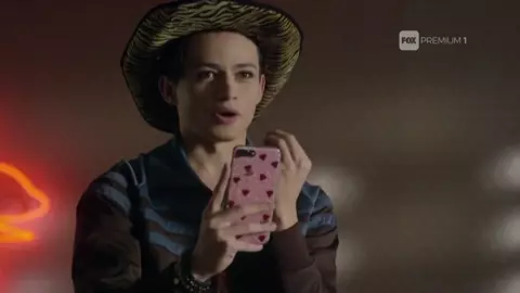 Maria Bopp Nude - Me Chama De Bruna s02e04 (2017)