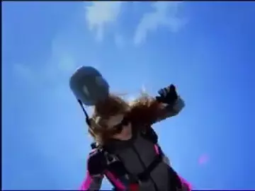 Dutch commercial from 2003 for Fa _ Skydive