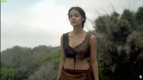 Maria Gabriela de Faria nude - Sitiados s02e01-08 (2018)