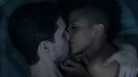 Dominique Tipper nude - The Expanse s03e06 (2018)