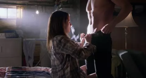 Anna Kendrick, Blake Lively nude - A Simple Favor (2018)