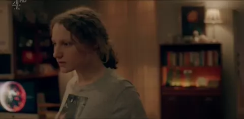 Simona Brown naked - Kiss Me First s01e03 (2018)