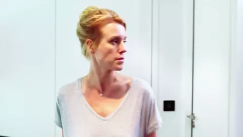 Emmeli Stjarnfeldt nude - Surrogate s01e07 (2017)