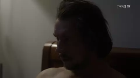 Justyna Dąbkowska Nude - Miasto skarbow s01e04 (2017)