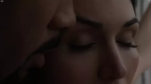 Lela Loren nude, Naturi Naughton sexy – Power s01e07 (2014)