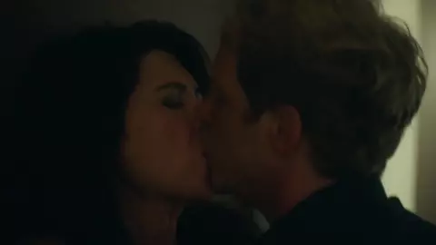 Amy Pietz Nude - Youre The Worst s04e08 (2017)