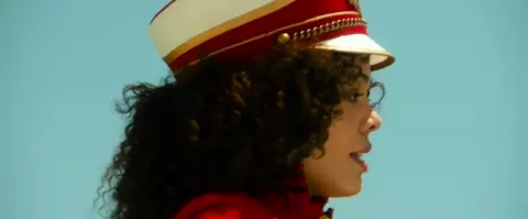 Tessa Thompson sexy, Stephanie Sigman nude – War on Everyone (2016)