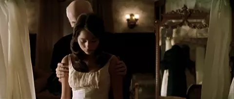 Stephanie Leonidas nude – La fiesta del Chivo (2005)