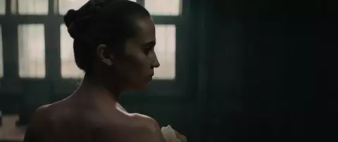 Alicia Vikander Nude - Tulip Fever (2017)