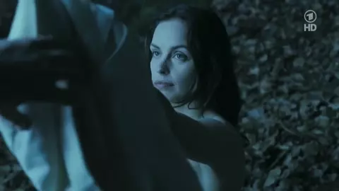 Nina Hoss nude – Das Herz Ist Ein Dunkler Wald (2007)