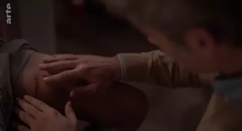 Julia Faure - J'ai 2 Amours s01e01 (2018)