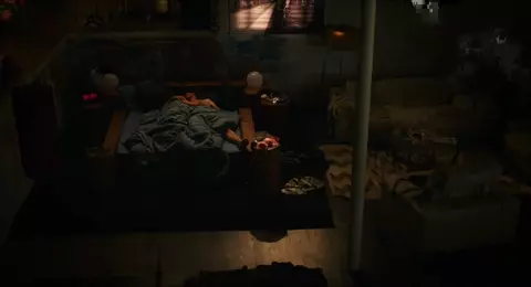 Helena Kaittani nude - Domino (2019)