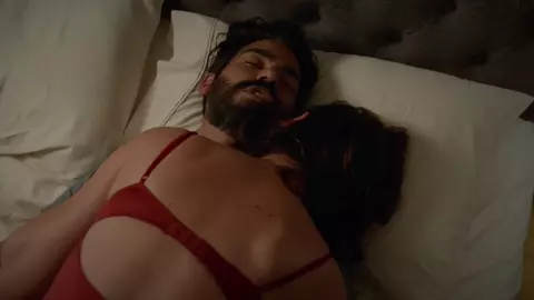 Aly Michalka nude - iZombie s05e02 (2019)