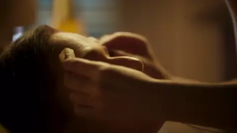 Camila Morgado, Andrea Beltrao nude - Albatroz (2019)