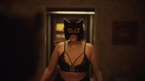 Barbie Ferreira, Hunter Schafer, Alexa Demie nude - Euphoria s01e03 (2019)