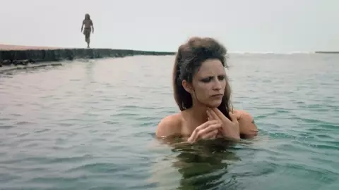 Paulette Hernandez nude - Sitiados Mexico s01e07 (2019)