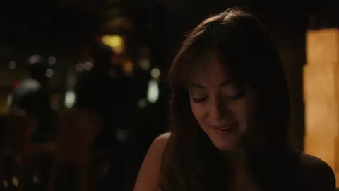 Ella Purnell nude - Sweetbitter s02e04 (2019)