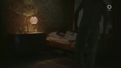 Amy Benkenstein nude - Kruso (2018)