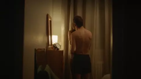 Noemie Schmidt, Gitte Witt, Fleur Geffrier nude - A l'interieur s01e01-02 (2019)