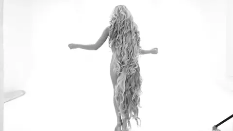 Nude Art - Naked Blonde Girl (very long hair)
