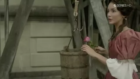 Noemie Schmidt, Maddison Jaizani nude - Versailles S01E04 (2015)