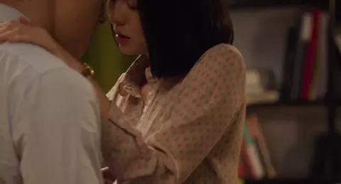 So-Young Park & Esom - Madam Ppang-Deok (2014)