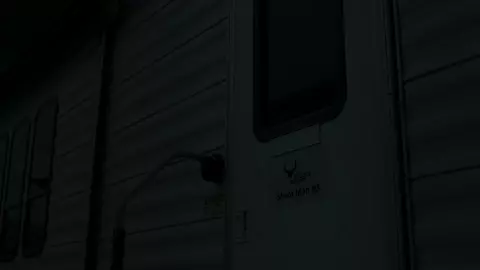Sexy Mercedes De La Cruz nude - Get Shorty s03e06 (2019)