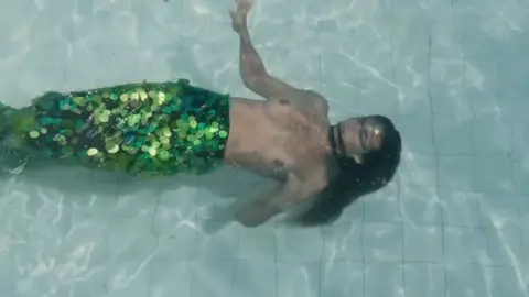 Nude Bruna Trindade - Heteronimo (2016)
