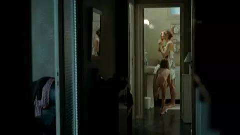 Nude Alexandra Lamy - Ricky (2009)
