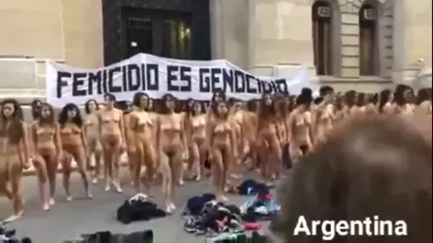 Naked Women around the World - Public Nudity Video
