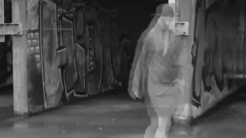 Naked On Stage Video Nude Girl Skateboarding at DIY Skate Spot
