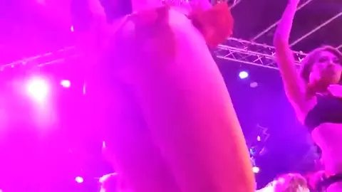 Naked On Stage Video Japanese Girls Sezy Dance Show on the Stage