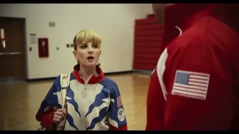 Sex video Celebrity Melissa Rauch from Big Bang Theory gets Raunchy in Bronze