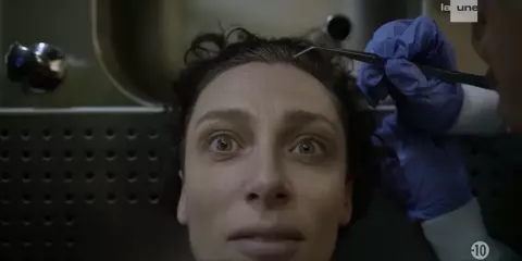 Nude Caroline Bourg - Balthazar s02e01 (2019)
