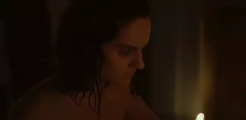 Nude Adele Haenel, Noemie Merlant - Portrait de la jeune fille en feu (2019)
