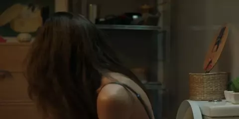 Nude Laia Costa - Foodie Love s01e04e06 (2019)