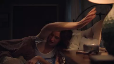 Nude Kathryn Hahn, Jasmine Cephas Jones – Mrs. Fletcher s01e06 (2019)
