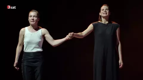 Nackte Nora Buzalka - Die Rauber (2017)