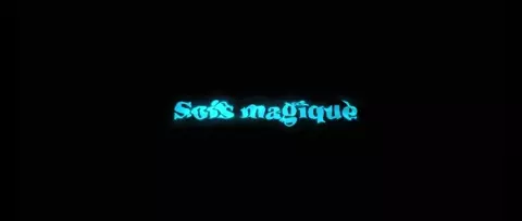 Nude Alexia Giordano - Sois magique (2018)