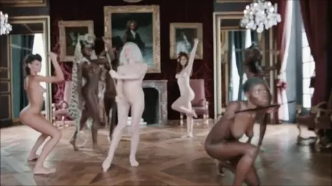 Naked on Stage Compilation (Sexy Fashion and Nude Performance)