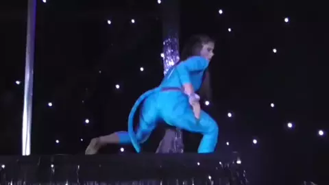 Lesbian Naked on Stage (Explicit Porn & Sex)
