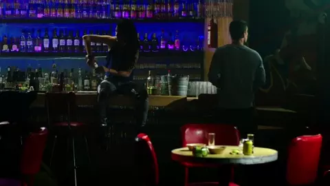 Tamara Mazarraza nude - Ingobernable s01e02 (2017)