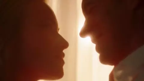 Lauren Cohan nude - Whiskey Cavalier s01e01 (2019)