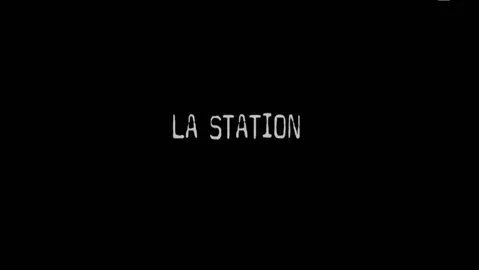 Lea Arnezeder nude - La Station (2017)