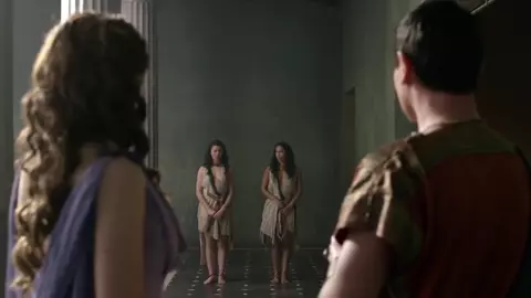 Jessica Grace Smith looks too hot being double penetrated in Spartacus group sex scene